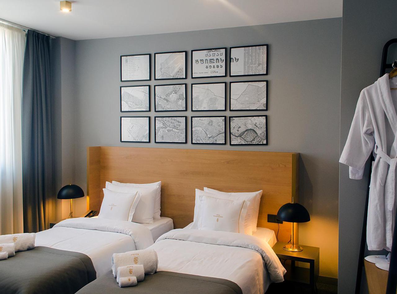 Hotel Tuta Тбилиси Екстериор снимка