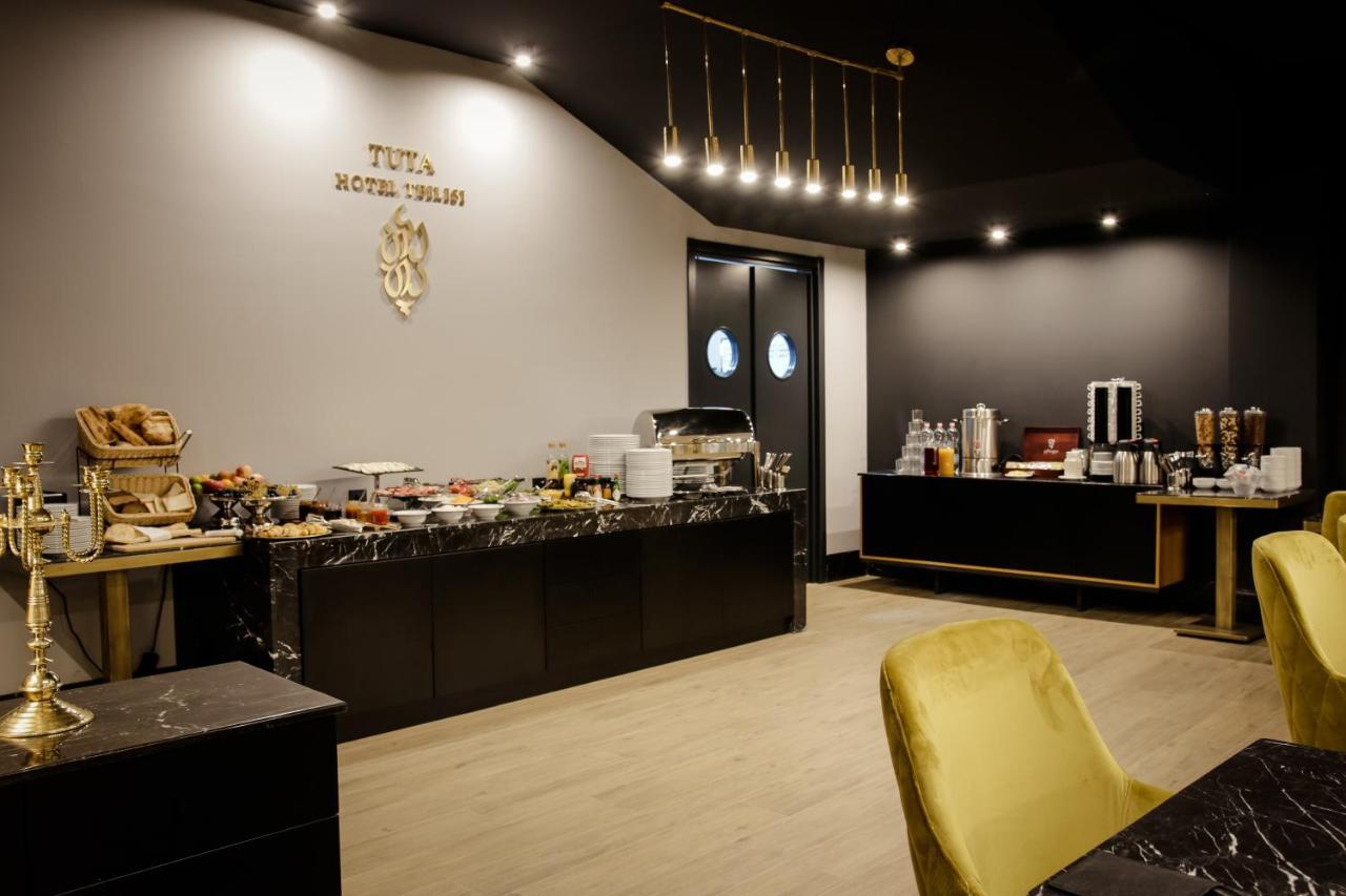 Hotel Tuta Тбилиси Екстериор снимка