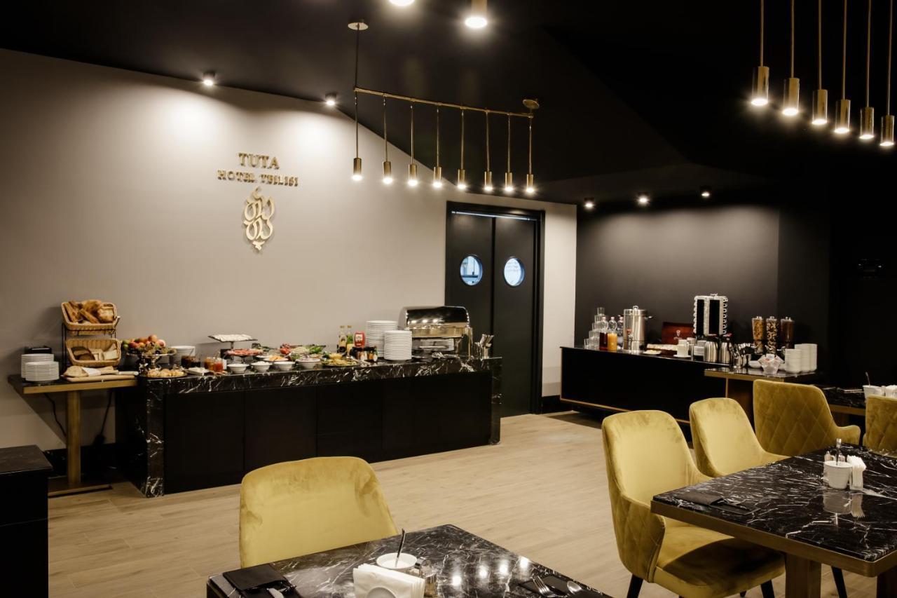 Hotel Tuta Тбилиси Екстериор снимка